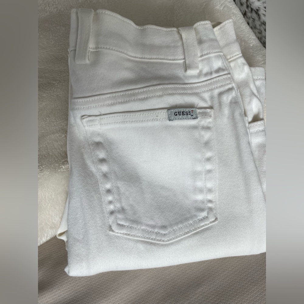 White Guess Jeans